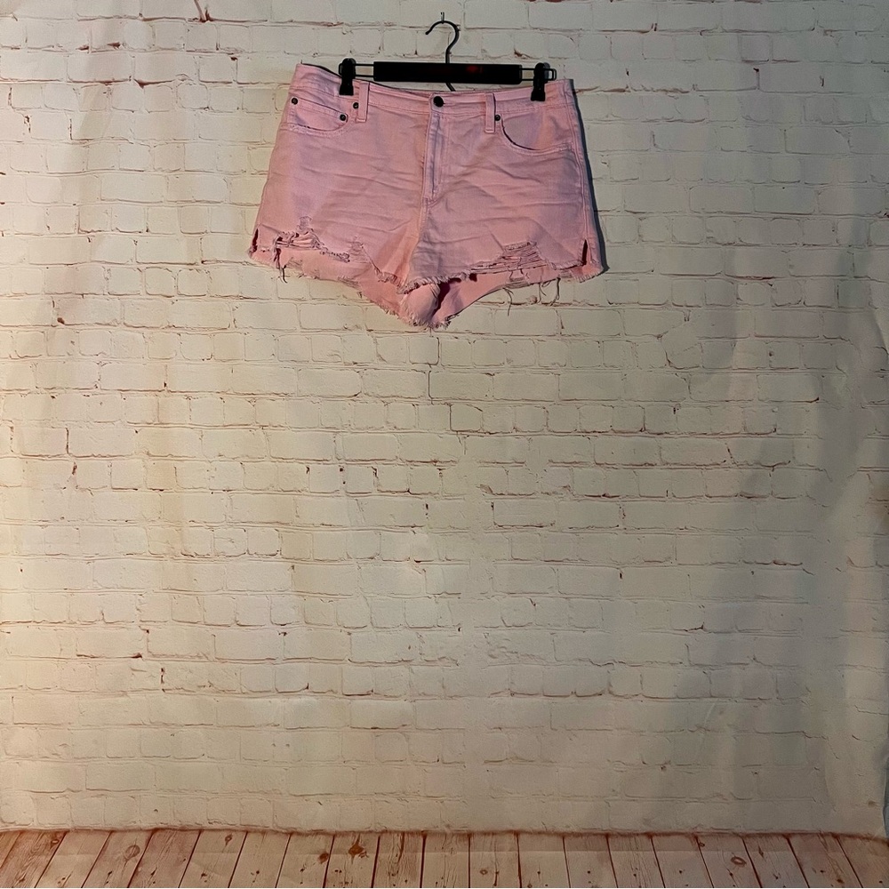 Aerie Light Pink Daydream Jean Shorts
